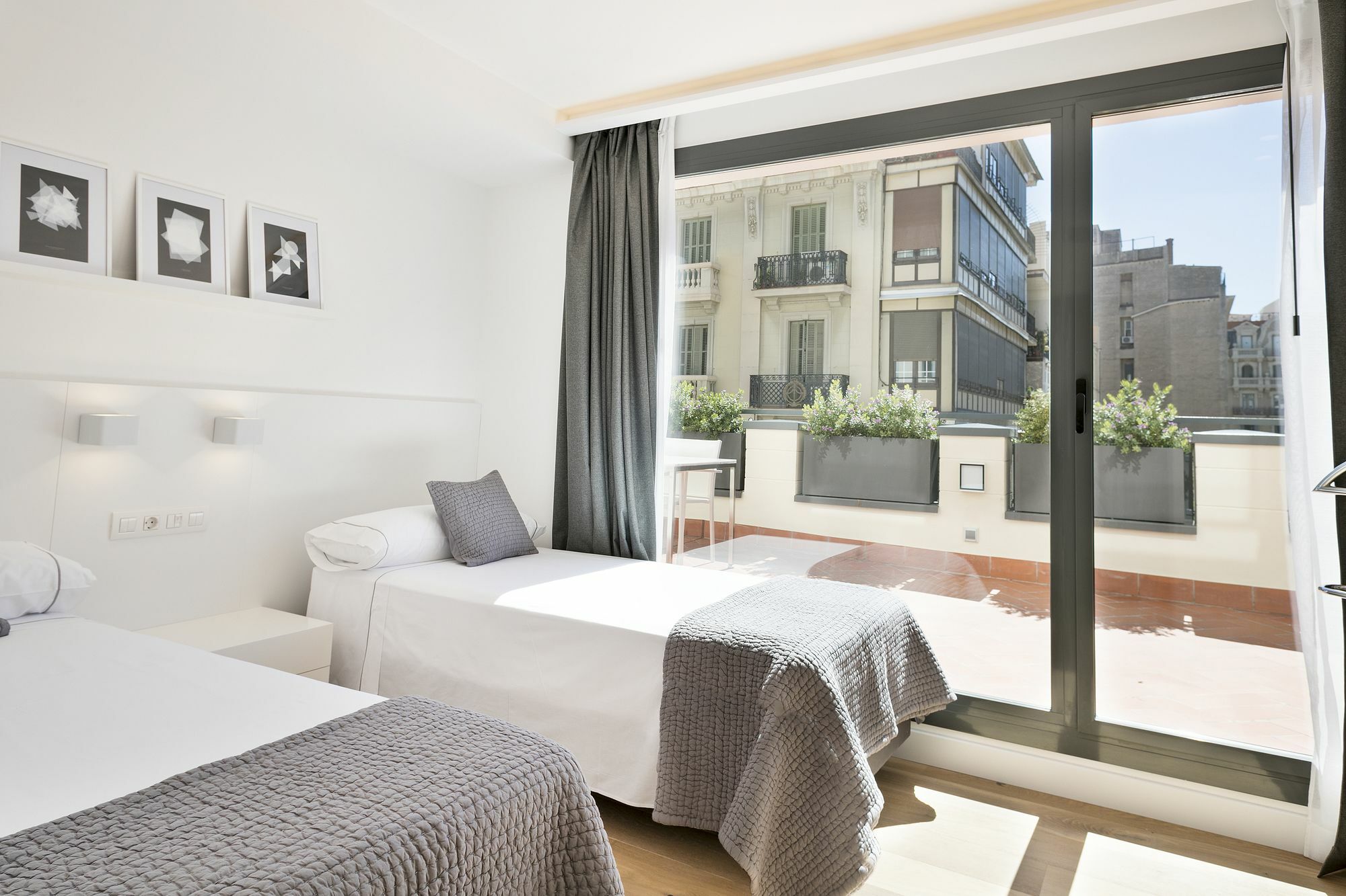 Murmuri Residence Mercader Barcelona Zewnętrze zdjęcie